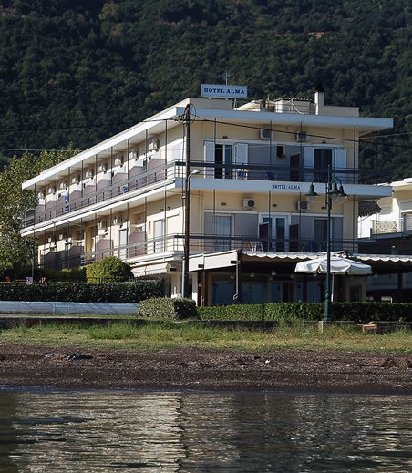Alma Hotel Kamena Vourla Exterior photo